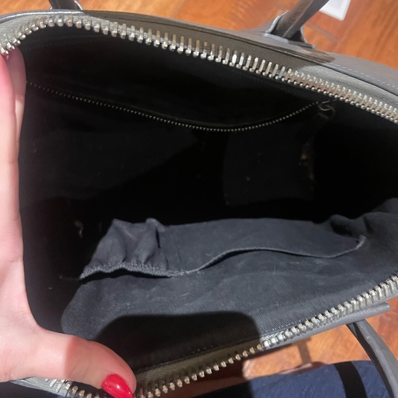 Givenchy Medium Antigonia in Gray - Picture 3 of 11